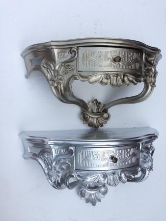 Preview: Wandkonsole mit Schublade Silber Wandablage in Barock Antik Still B/H/T 50cmx 27cmx20 cm Spiegelkonsole Cp84 Silber